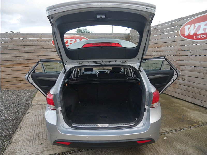 Hyundai I40 1.7 CRDi Blue Drive Active Estate 5dr Diesel Manual Euro 5 (s/s) (115 ps) 5dr Manual 2025