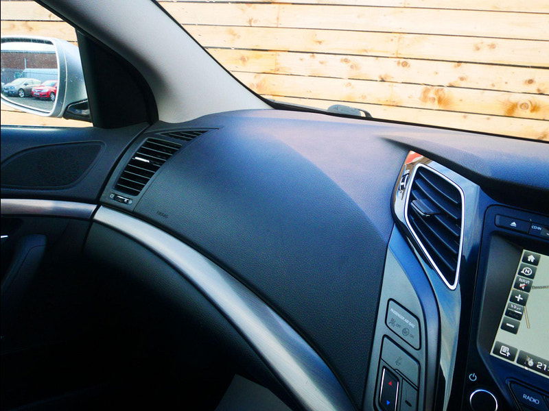 Hyundai I40 1.7 CRDi Blue Drive SE Nav Tourer Euro 6 (s/s) 5dr 5dr Manual 2025