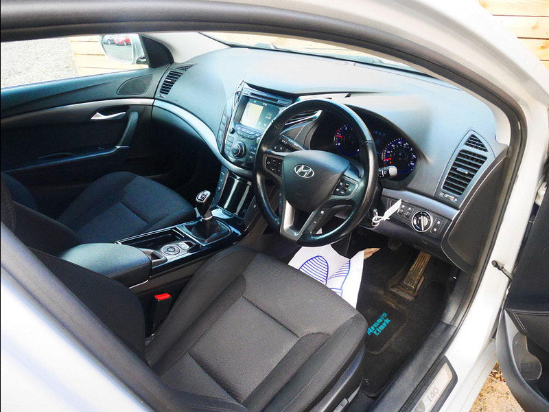 Hyundai I40 1.7 CRDi Blue Drive SE Nav Tourer Euro 6 (s/s) 5dr 5dr Manual 2025