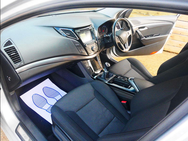 Hyundai I40 1.7 CRDi Blue Drive SE Nav Tourer Euro 6 (s/s) 5dr 5dr Manual 2025