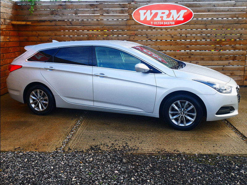 Hyundai I40 1.7 CRDi Blue Drive SE Nav Tourer Euro 6 (s/s) 5dr 5dr Manual 2025