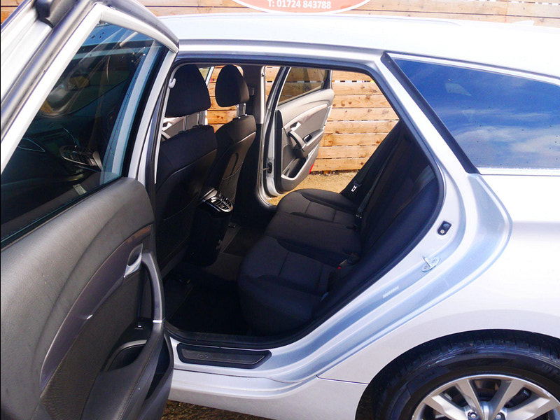 Hyundai I40 1.7 CRDi Blue Drive SE Nav Tourer Euro 6 (s/s) 5dr 5dr Manual 2025