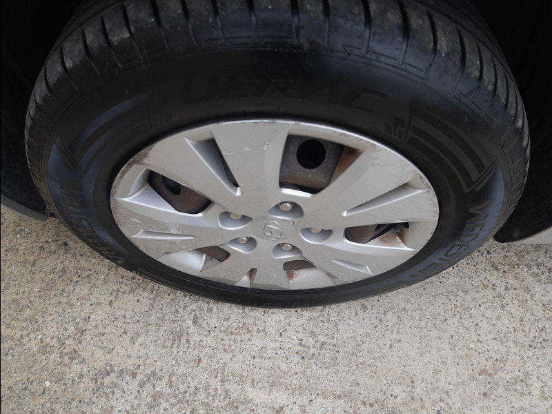 Hyundai IX20 1.4 Classic Hatchback 5dr Petrol Manual Euro 5 (90 bhp) 5dr Manual 2025