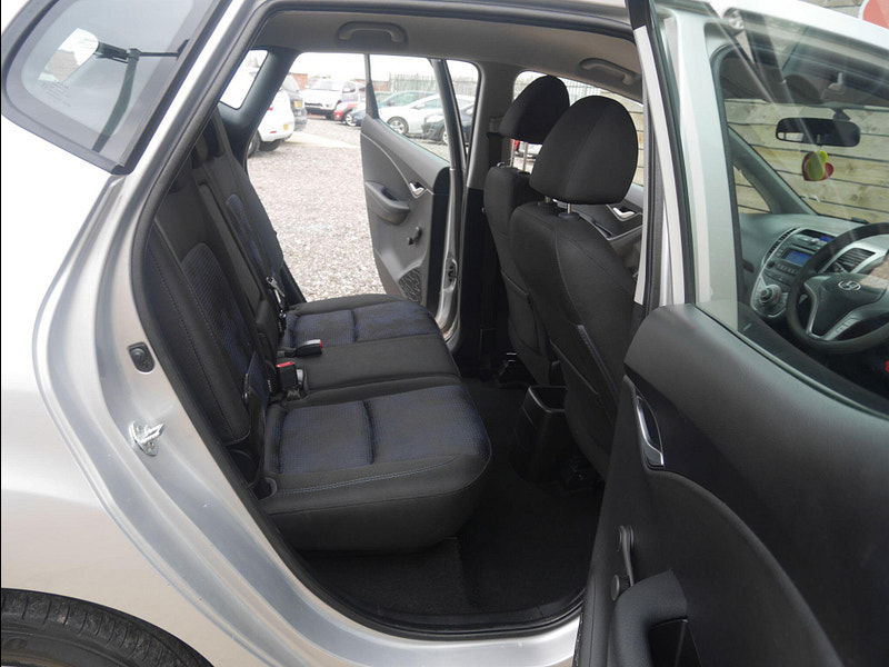 Hyundai IX20 1.4 Classic Hatchback 5dr Petrol Manual Euro 5 (90 bhp) 5dr Manual 2025
