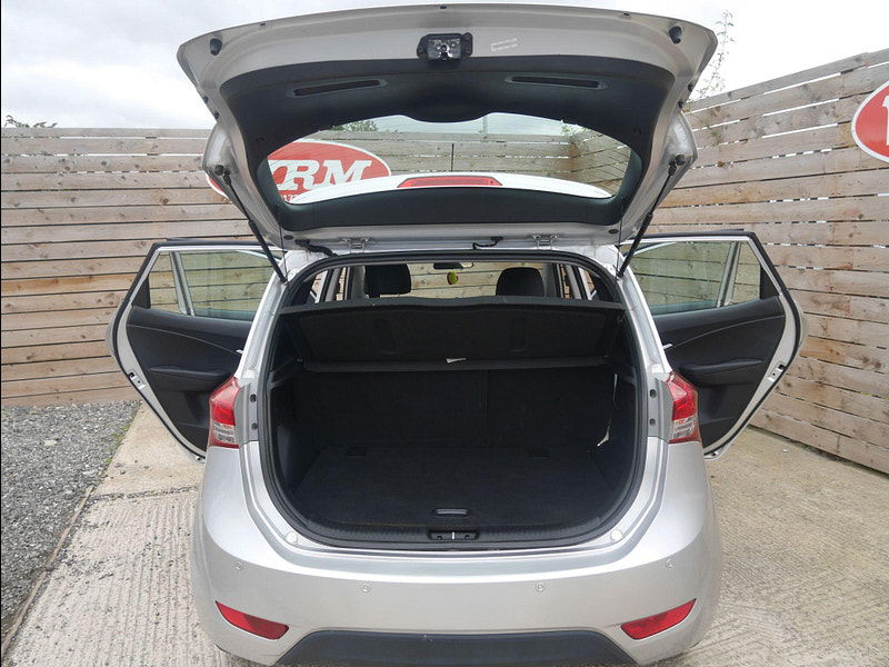 Hyundai IX20 1.4 Classic Hatchback 5dr Petrol Manual Euro 5 (90 bhp) 5dr Manual 2025