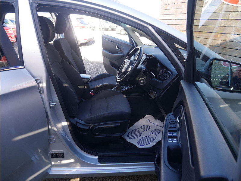 Kia Carens 1.6 GDi EcoDynamics 2 MPV 5dr Petrol Manual Euro 5 (s/s) (133 bhp) 5dr Manual 2025
