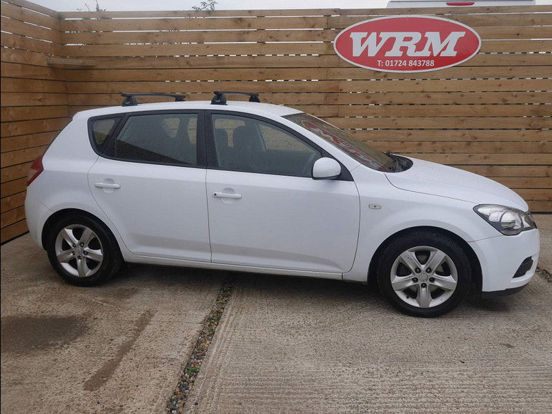 Kia Ceed 1.4 VR-7 Euro 5 5dr 5dr Manual 2024