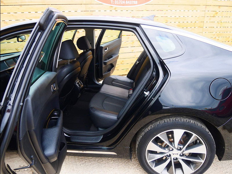 Kia Optima 1.7 CRDi 3 Euro 6 (s/s) 4dr 4dr Manual 2025