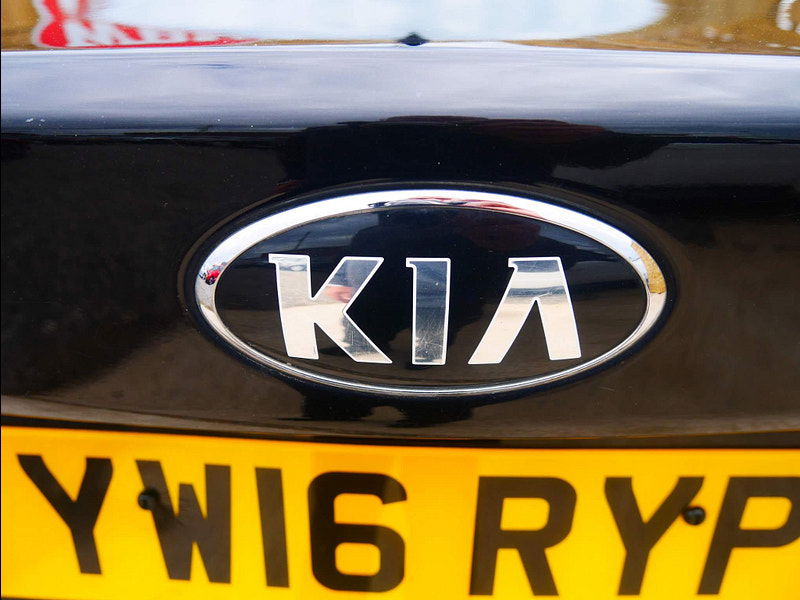 Kia Optima 1.7 CRDi 3 Euro 6 (s/s) 4dr 4dr Manual 2025