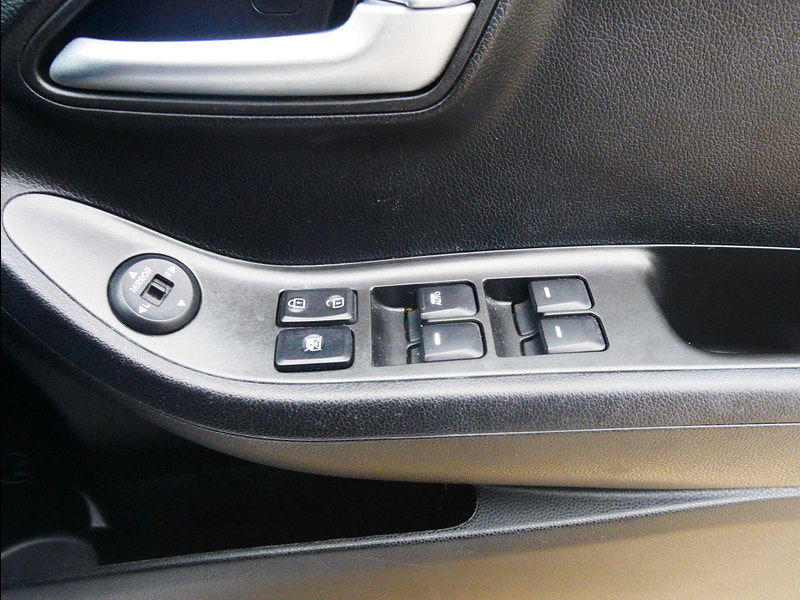 Kia Picanto 1.0 VR7 Hatchback 5dr Petrol Manual Euro 5 (68 bhp) 5dr Manual 2025