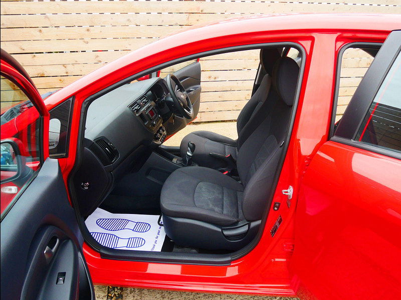 Kia Rio 1.1 CRDi EcoDynamics 1 Air Hatchback 5dr Diesel Manual Euro 5 (s/s) (74 bhp) 5dr Manual 2025