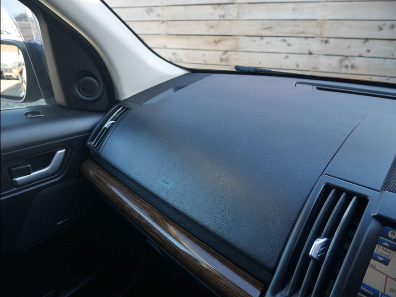 Land Rover Freelander 2 2.2 TD4 HSE SUV 5dr Diesel Auto 4WD Euro 4 (160 ps) 5dr Automatic 2025