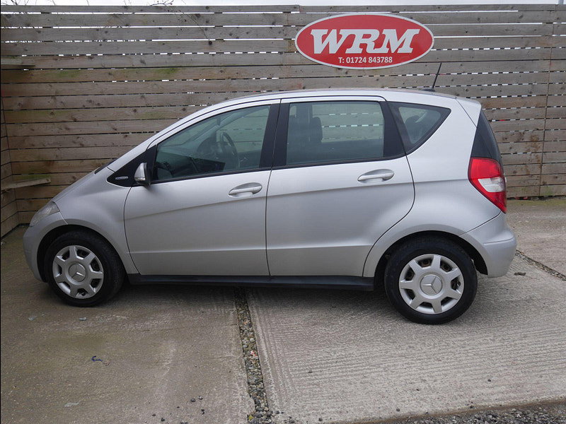 Mercedes-Benz A Class 1.5 A160 BlueEfficiency Classic SE Hatchback 5dr Petrol Manual (139 g/km, 95 bhp) 5dr Manual 2026