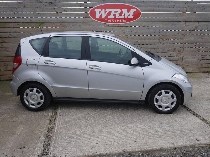 Mercedes-Benz A Class 1.5 A160 BlueEfficiency Classic SE Hatchback 5dr Petrol Manual (139 g/km, 95 bhp) 5dr Manual 2026