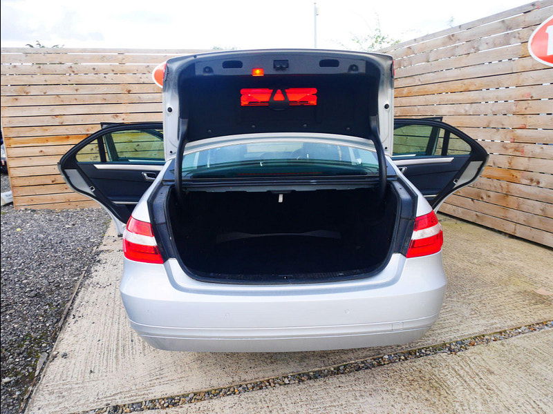 Mercedes-Benz E Class 2.1 E200 CDI BlueEfficiency SE Edition 125 G-Tronic+ Euro 5 (s/s) 4dr 4dr Automatic 2025