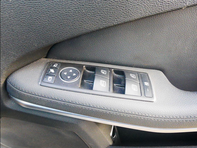 Mercedes-Benz E Class 2.1 E200 CDI BlueEfficiency SE Edition 125 G-Tronic+ Euro 5 (s/s) 4dr 4dr Automatic 2025