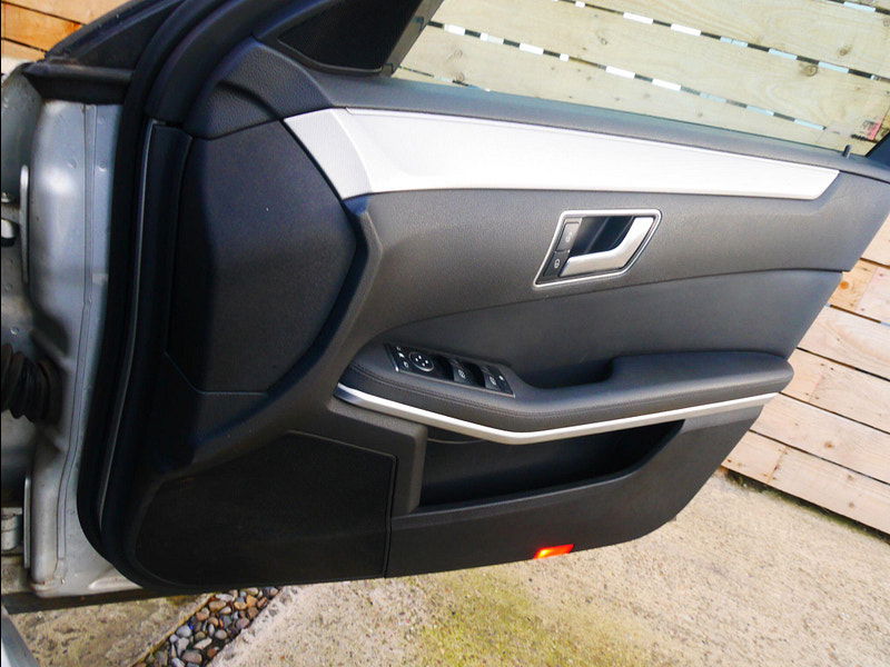 Mercedes-Benz E Class 2.1 E200 CDI BlueEfficiency SE Edition 125 G-Tronic+ Euro 5 (s/s) 4dr 4dr Automatic 2025