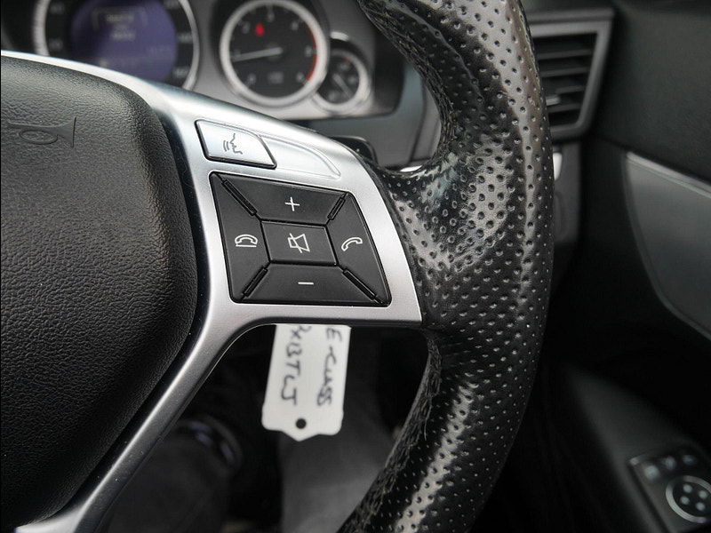 Mercedes-Benz E Class 2.1 E220 CDI BlueEfficiency Sport Cabriolet 2dr Diesel G-Tronic+ Euro 5 (s/s) (170 ps) 2dr Automatic 2026