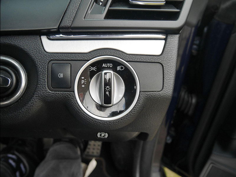 Mercedes-Benz E Class 2.1 E220 CDI BlueEfficiency Sport Cabriolet 2dr Diesel G-Tronic+ Euro 5 (s/s) (170 ps) 2dr Automatic 2026