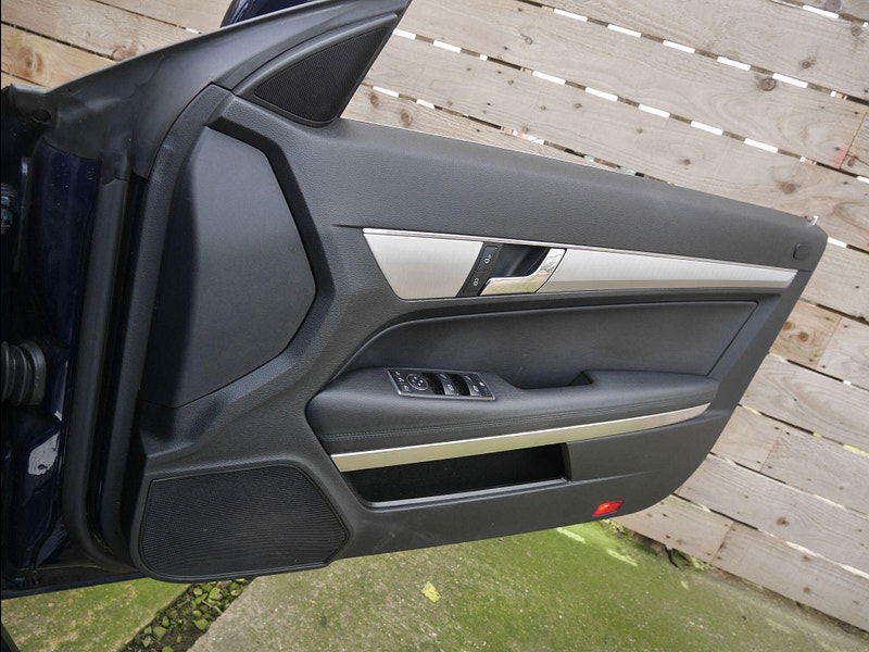 Mercedes-Benz E Class 2.1 E220 CDI BlueEfficiency Sport Cabriolet 2dr Diesel G-Tronic+ Euro 5 (s/s) (170 ps) 2dr Automatic 2026