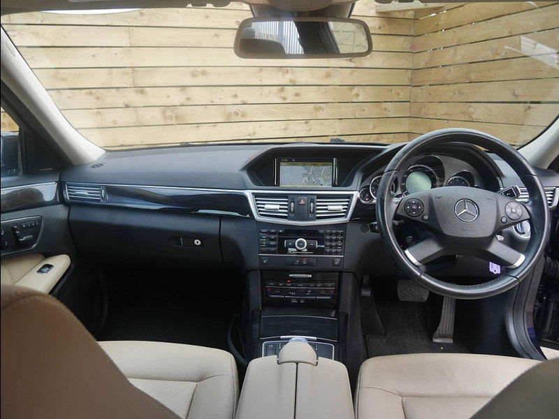 Mercedes-Benz E Class 3.0 E350 CDI V6 BlueEfficiency Avantgarde G-Tronic Euro 5 4dr 4dr Automatic 2024