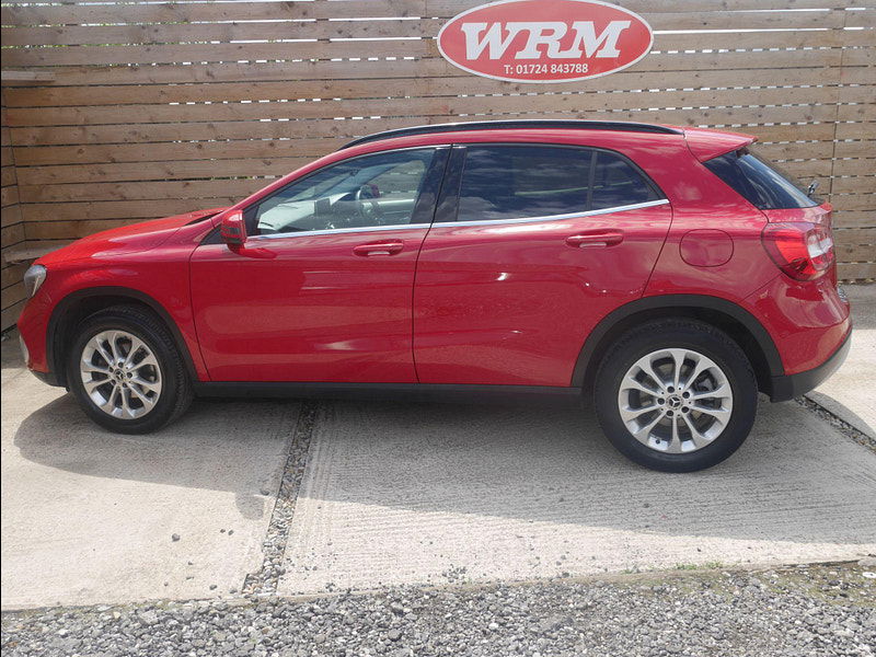 Mercedes-Benz GLA 1.6 GLA200 SE Euro 6 (s/s) 5dr 5dr Manual 2025