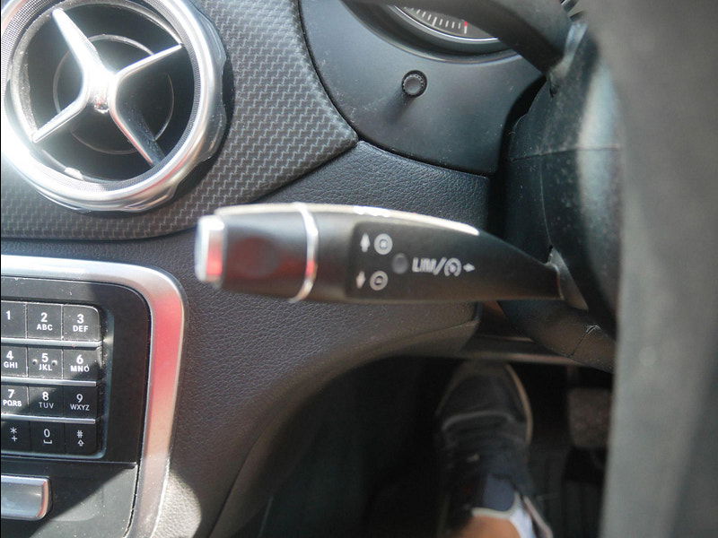 Mercedes-Benz GLA 1.6 GLA200 SE Euro 6 (s/s) 5dr 5dr Manual 2025