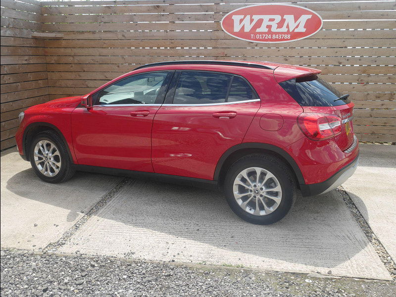 Mercedes-Benz GLA 1.6 GLA200 SE Euro 6 (s/s) 5dr 5dr Manual 2025