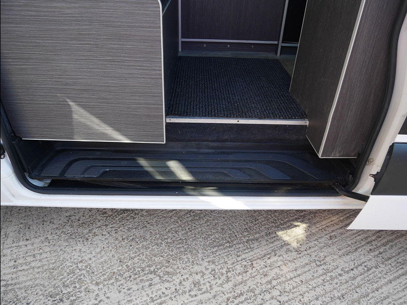 Mercedes-Benz Sprinter 2 Berth 0dr Manual 2025
