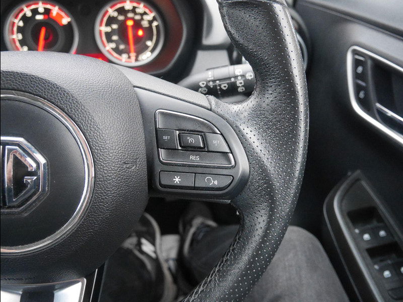 MG MG3 1.5 VTi-TECH Exclusive Hatchback 5dr Petrol Manual Euro 6 (s/s) (106 ps) 5dr Manual 2025