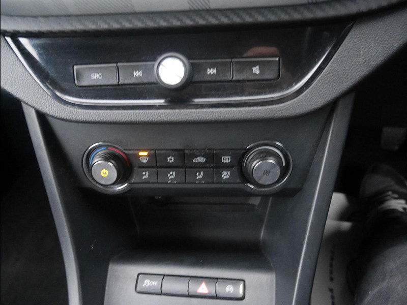 MG MG3 1.5 VTi-TECH Exclusive Hatchback 5dr Petrol Manual Euro 6 (s/s) (106 ps) 5dr Manual 2025