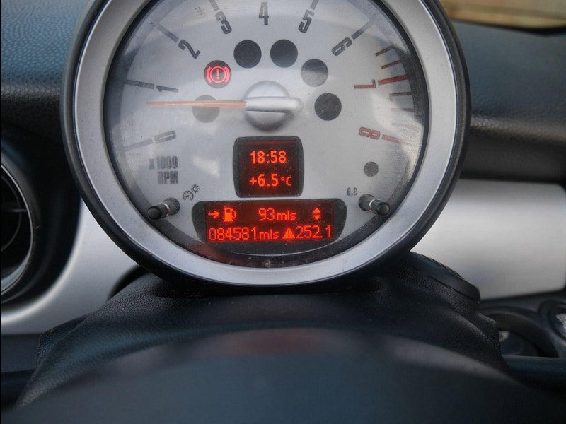 MINI Convertible 1.6 One Convertible 2dr Petrol Manual Euro 5 (98 ps) 2dr Manual 2026