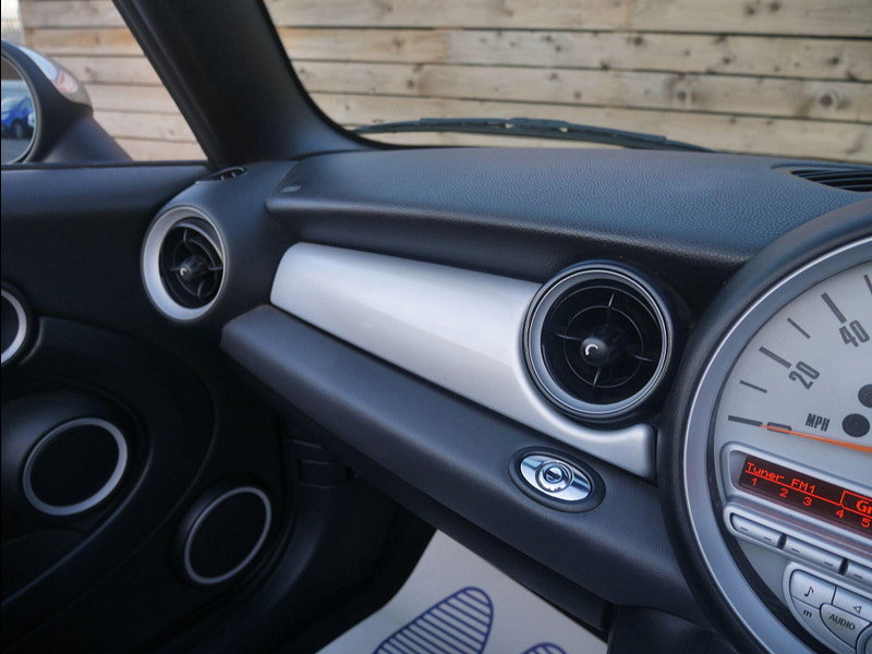 MINI Convertible 1.6 One Convertible 2dr Petrol Manual Euro 5 (98 ps) 2dr Manual 2026