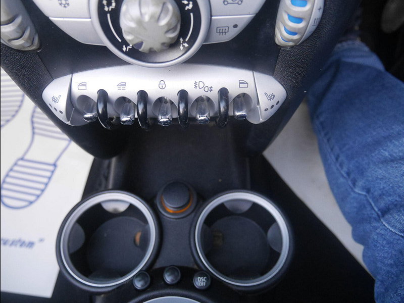 MINI Convertible 1.6 One Convertible 2dr Petrol Manual Euro 5 (98 ps) 2dr Manual 2026