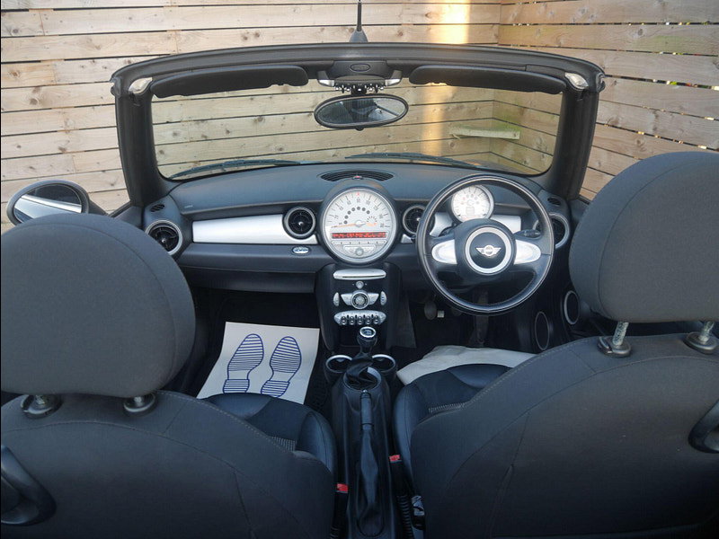 MINI Convertible 1.6 One Convertible 2dr Petrol Manual Euro 5 (98 ps) 2dr Manual 2026