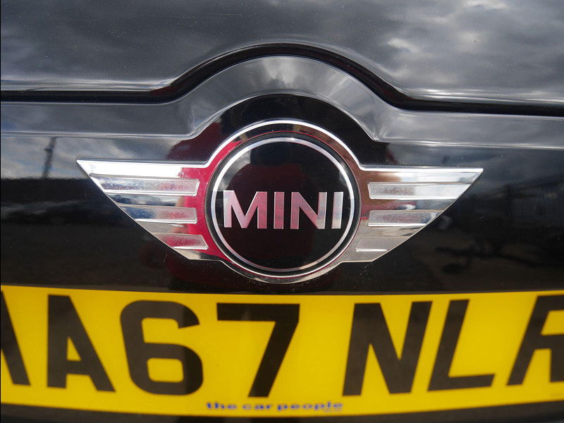 MINI Countryman 1.5 Cooper Euro 6 (s/s) 5dr 5dr Manual 2025