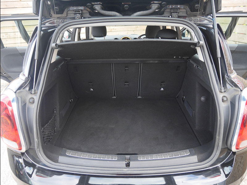 MINI Countryman 1.5 Cooper Euro 6 (s/s) 5dr 5dr Manual 2025