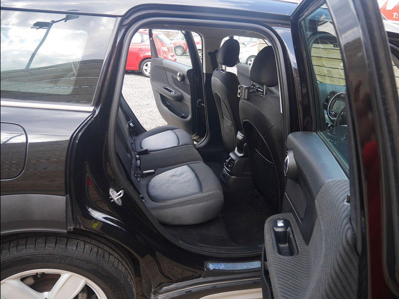 MINI Countryman 1.5 Cooper Euro 6 (s/s) 5dr 5dr Manual 2025