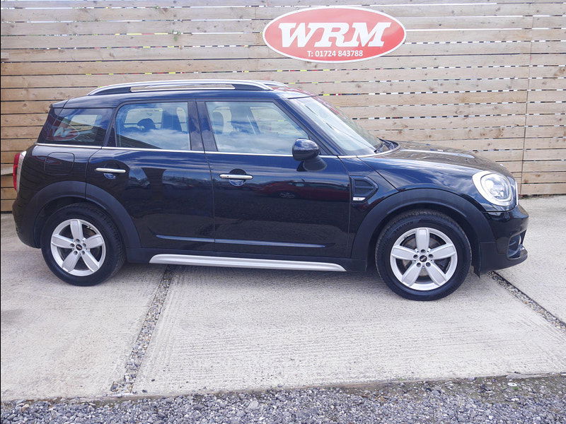 MINI Countryman 1.5 Cooper Euro 6 (s/s) 5dr 5dr Manual 2025