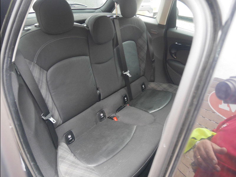 MINI Hatch 1.5 Cooper D Euro 6 (s/s) 5dr 5dr Manual 2025