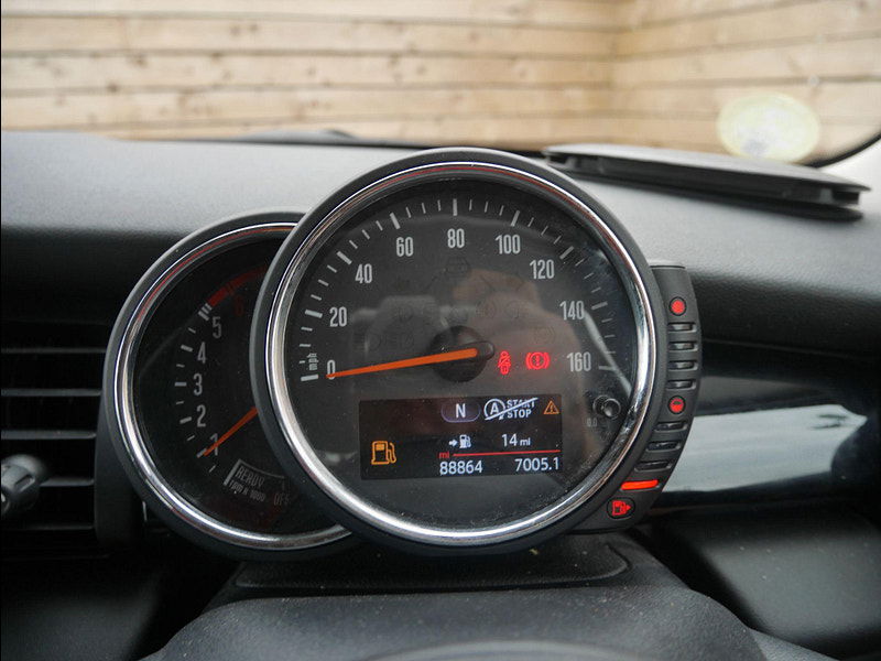 MINI Hatch 1.5 Cooper D Euro 6 (s/s) 5dr 5dr Manual 2025