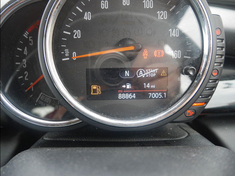 MINI Hatch 1.5 Cooper D Euro 6 (s/s) 5dr 5dr Manual 2025