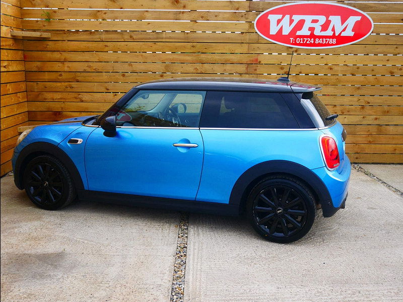 MINI Hatch 1.5 Cooper Euro 6 (s/s) 3dr 3dr Manual 2024