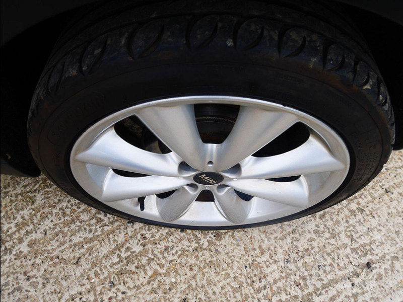 MINI Hatch 1.6 Cooper D Hatchback 3dr Diesel Manual Euro 5 (s/s) (112 ps) 3dr Manual 2025