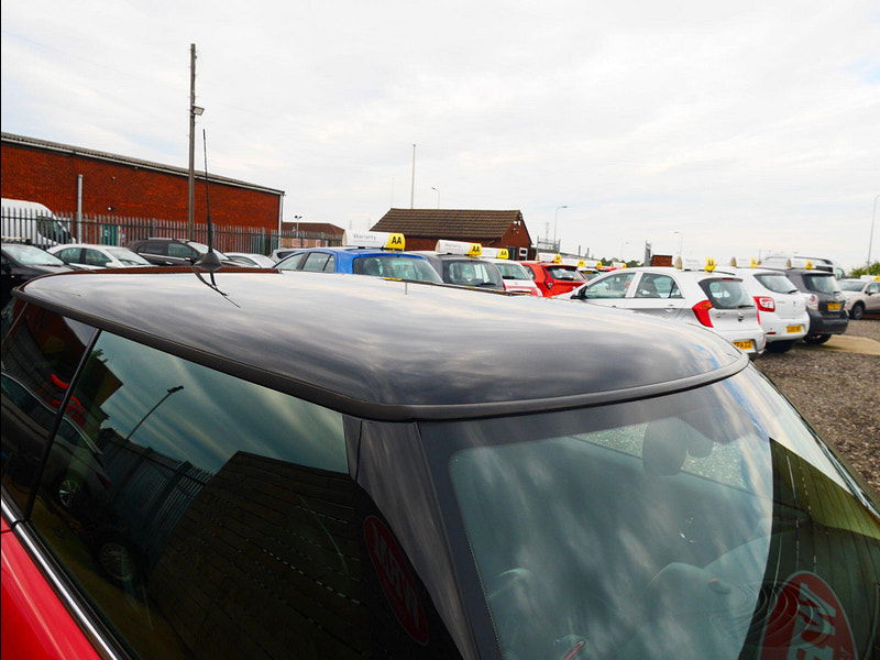 MINI Hatch 1.6 Cooper D Hatchback 3dr Diesel Manual Euro 5 (s/s) (112 ps) 3dr Manual 2025