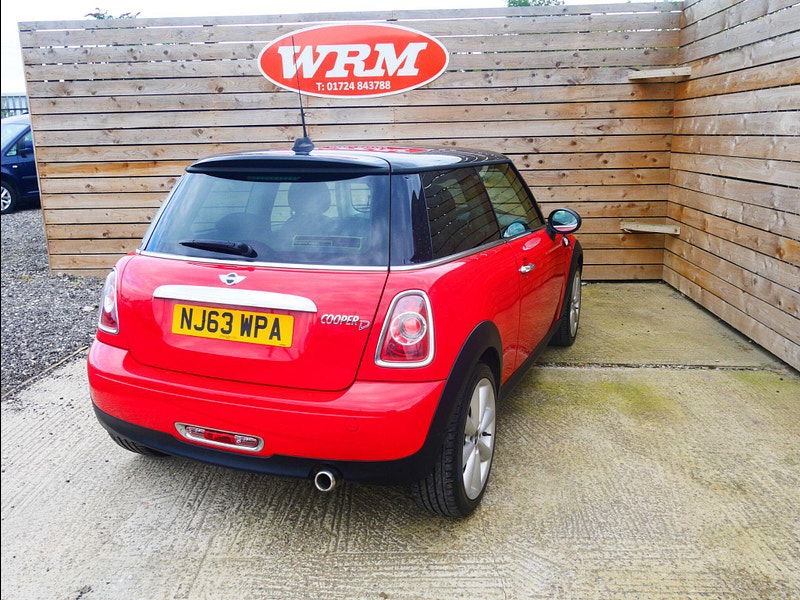 MINI Hatch 1.6 Cooper D Hatchback 3dr Diesel Manual Euro 5 (s/s) (112 ps) 3dr Manual 2025