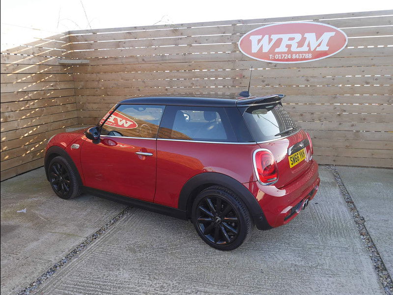 MINI Hatch 2.0 Cooper S Auto Euro 6 (s/s) 3dr 3dr Automatic 2024