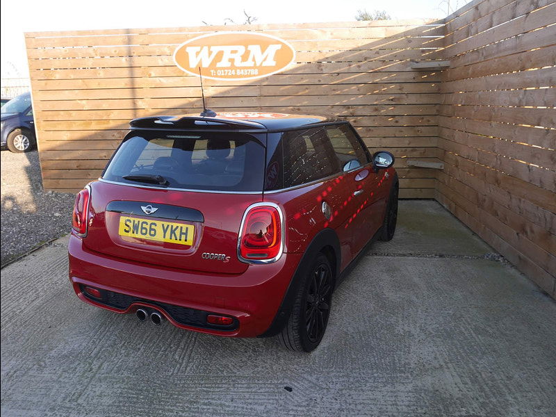 MINI Hatch 2.0 Cooper S Auto Euro 6 (s/s) 3dr 3dr Automatic 2024