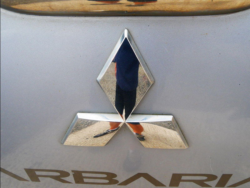 Mitsubishi L200 2.5 DI-D Barbarian 4WD Euro 5 4dr (LB) 4dr Manual 2025