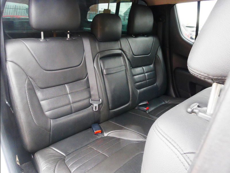 Mitsubishi L200 2.5 DI-D Barbarian 4WD Euro 5 4dr (LB) 4dr Manual 2025